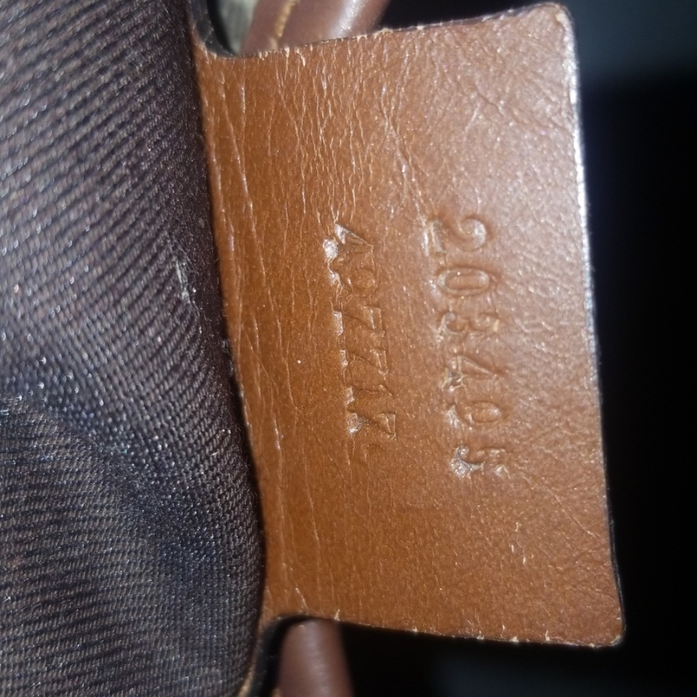 Gucci GG Supreme Joy Bardot Small Shoulder Bag - Picture 5 of 6